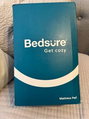 NWT Bedsure Mattress Pad  - Twin